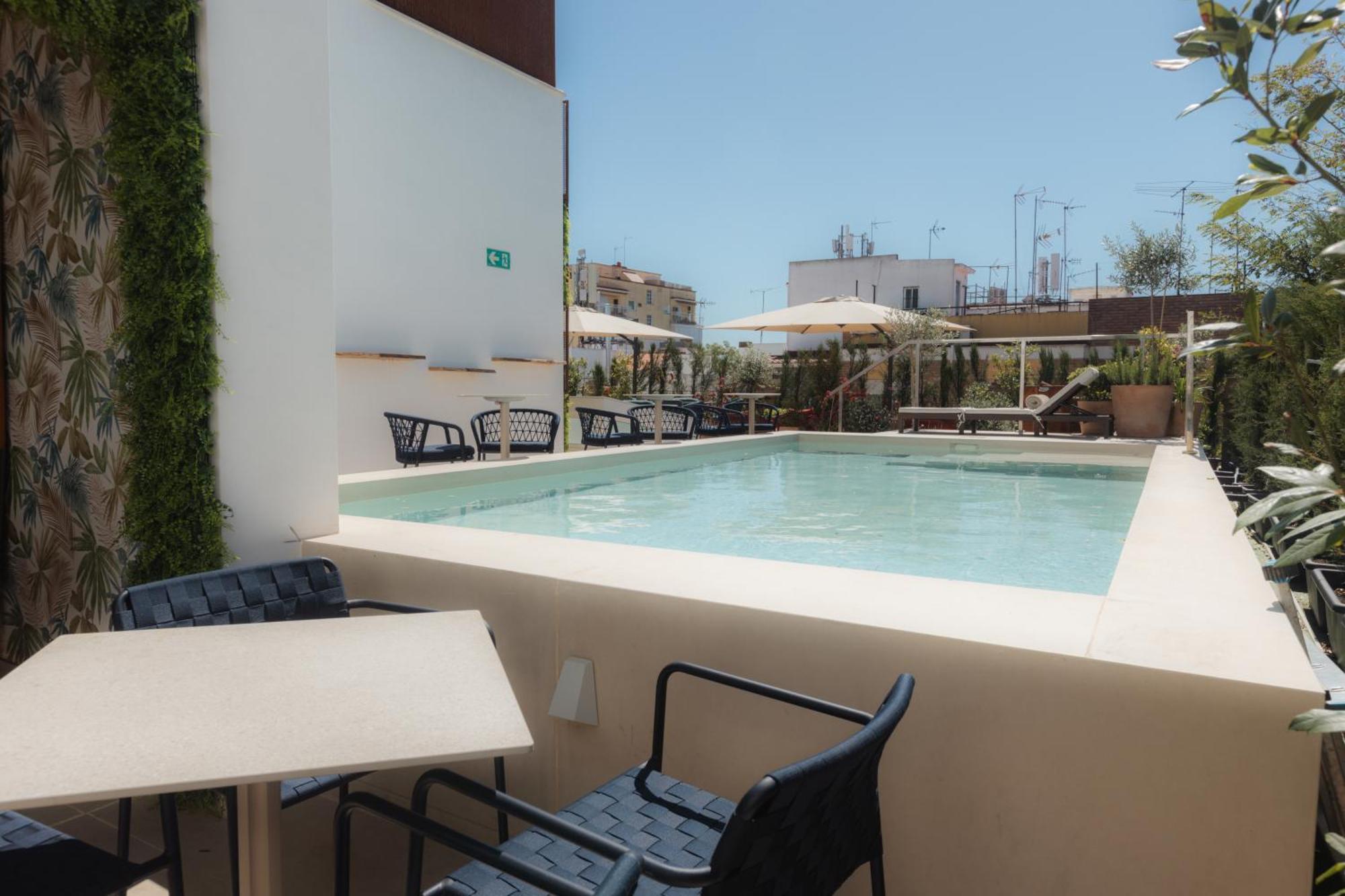 Cavalta Boutique Hotel - Small Luxuy Hotels Seville Exterior photo